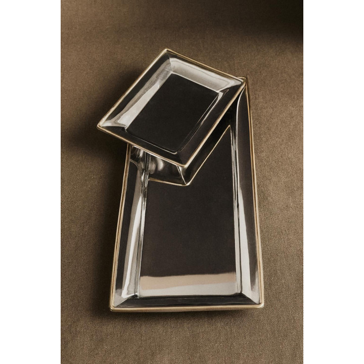 Декоративный рождественский поднос с деталями на краю