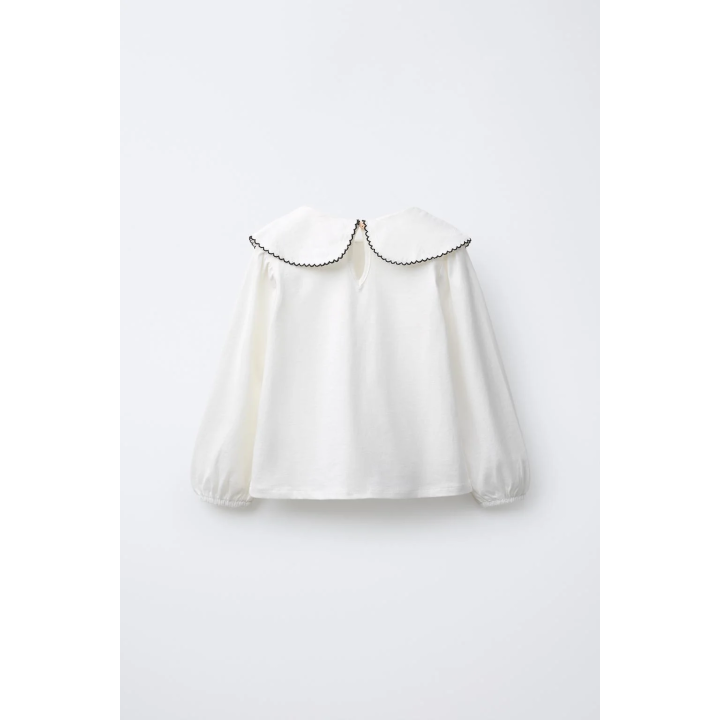 ФУТБОЛКА С КРУГЛЫМ ВОРОТНИКОМ И ВЫШИВКОЙ