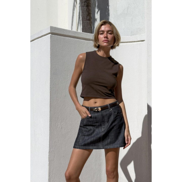 УКОРОЧЕННЫЙ ТОП ИЗ ХЛОПКА