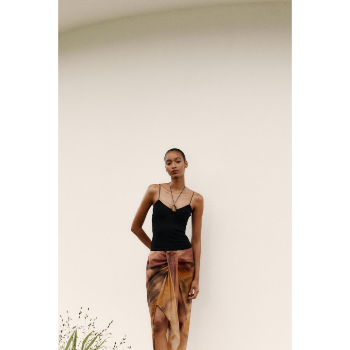 ХЛОПКОВЫЙ ТОП НА БРЕТЕЛЯХ