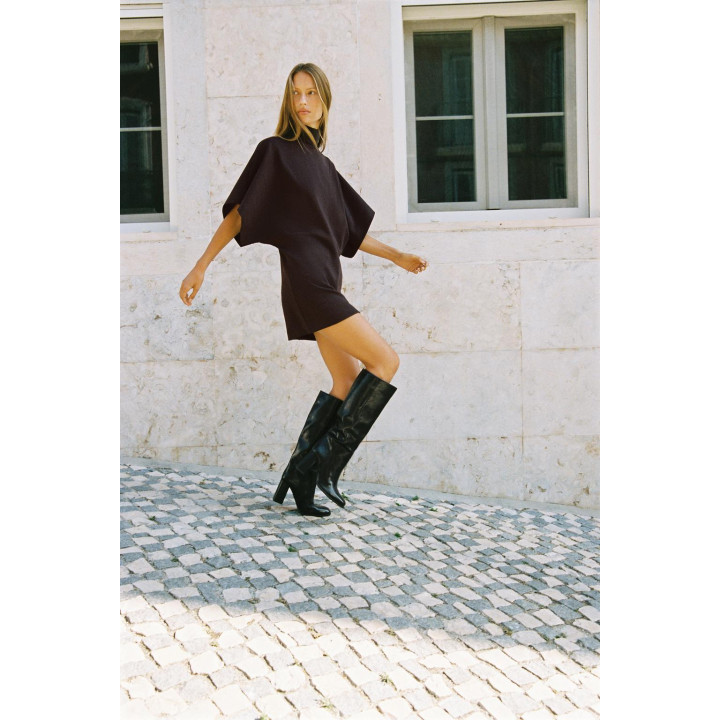 МИНИ-ПЛАТЬЕ ИЗ ИНТЕРЛОКА