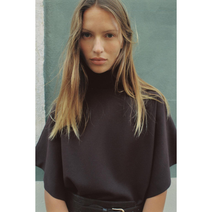 МИНИ-ПЛАТЬЕ ИЗ ИНТЕРЛОКА