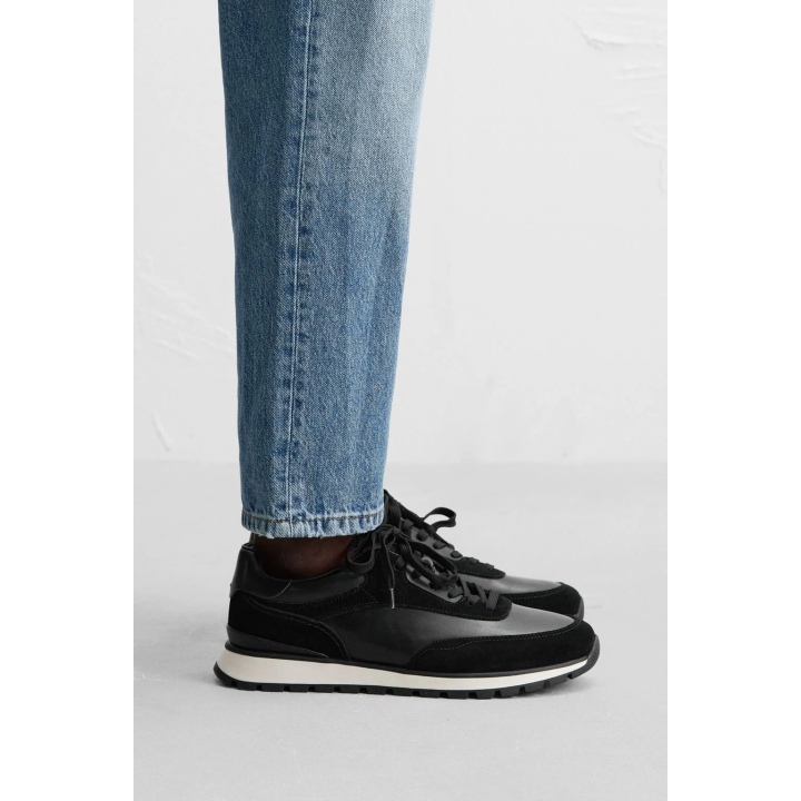 КРОССОВКИ В СТИЛЕ КЭЖУАЛ