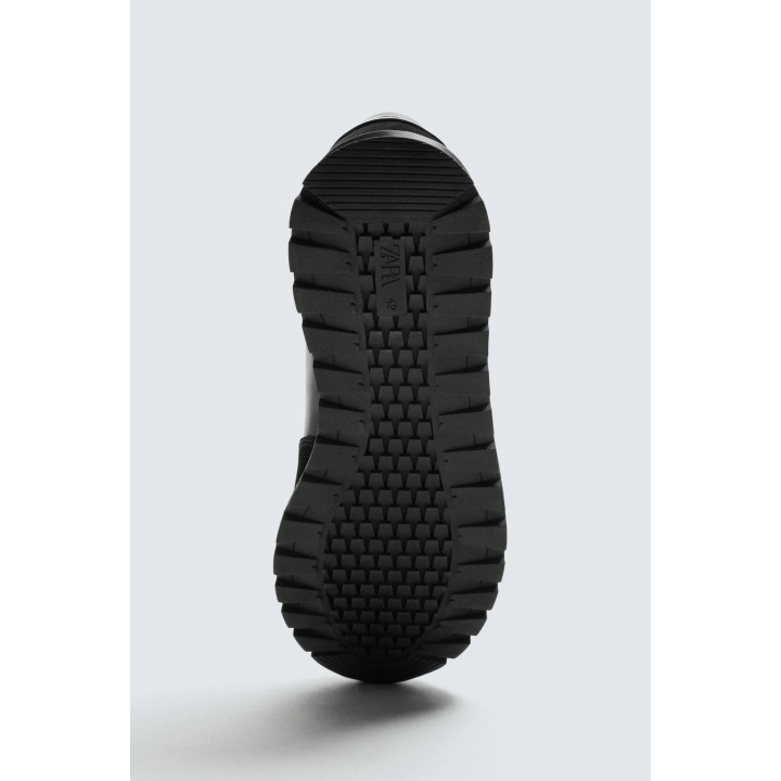 КРОССОВКИ В СТИЛЕ КЭЖУАЛ