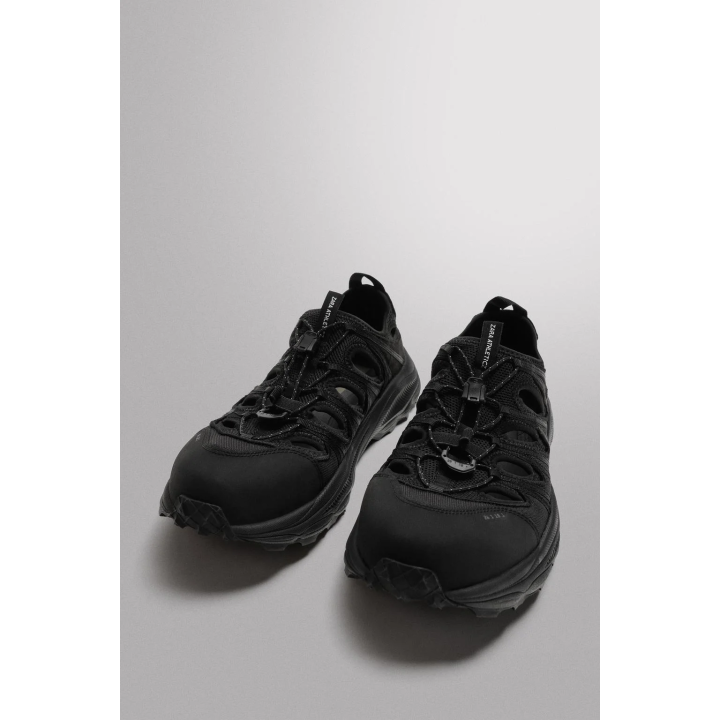 СПОРТИВНЫЕ КРОССОВКИ