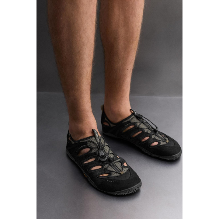 ТЕХНОЛОГИЧНЫЕ САНДАЛИИ X VIBRAM®