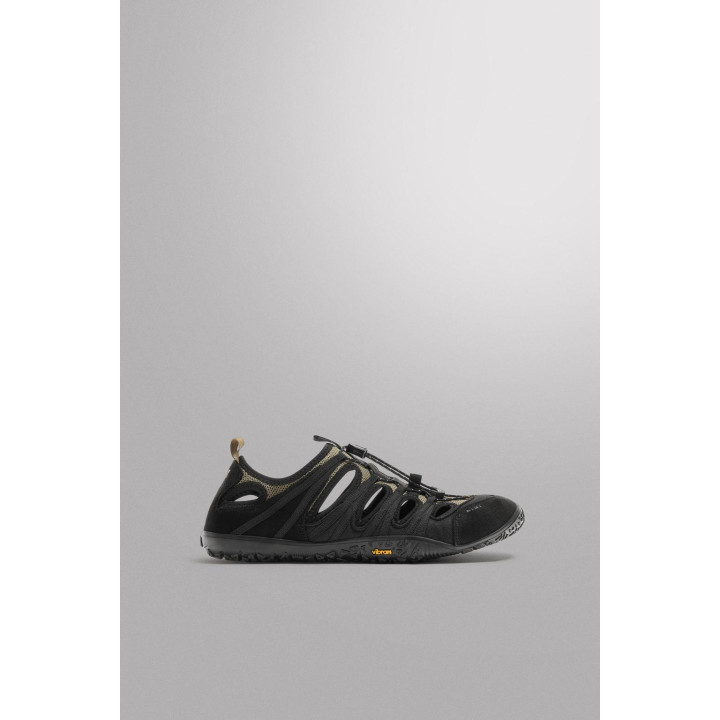 ТЕХНОЛОГИЧНЫЕ САНДАЛИИ X VIBRAM®