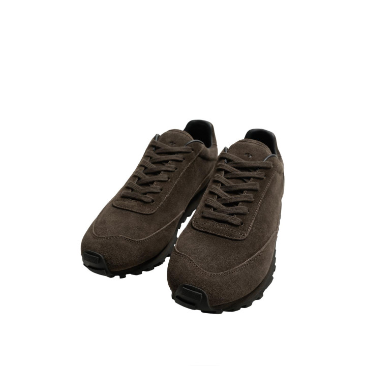 КОЖАНЫЕ КРОССОВКИ В СТИЛЕ КЭЖУАЛ