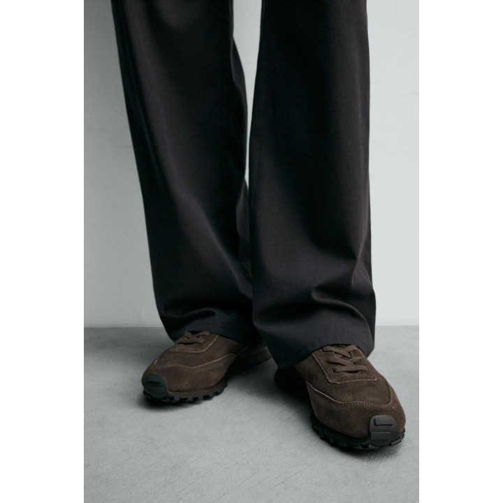 КОЖАНЫЕ КРОССОВКИ В СТИЛЕ КЭЖУАЛ