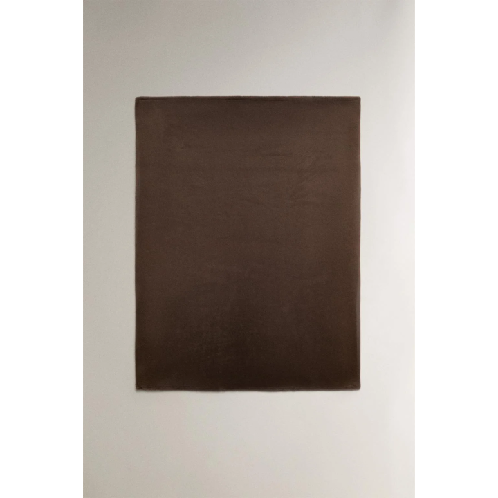 Плед из искусственного меха с двумя лицевыми сторонами