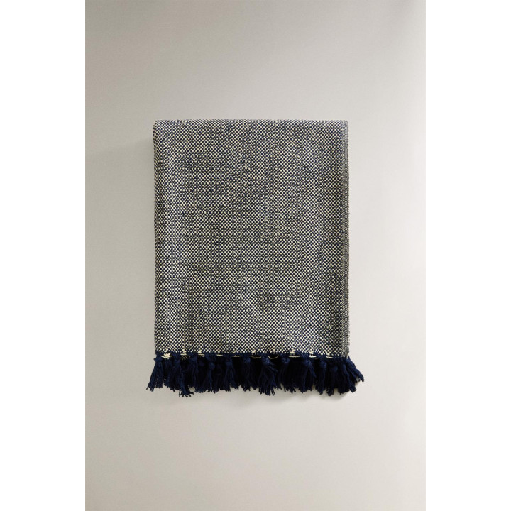 Плед с бахромой