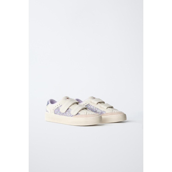 КРОССОВКИ С БЛЕСТКАМИ