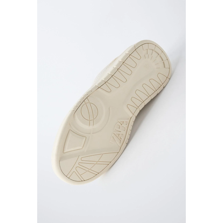 КРОССОВКИ НА ПЛАТФОРМЕ