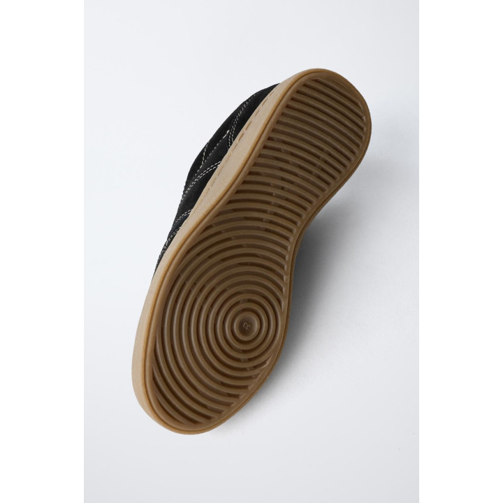 КЕДЫ С ОТДЕЛКОЙ ИЗ ИСКУССТВЕННОЙ ОВЧИНЫ