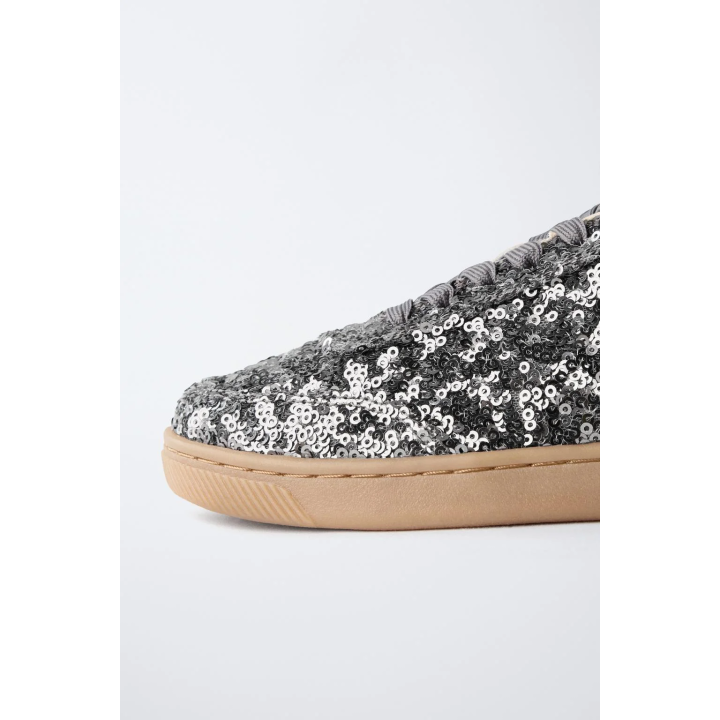 КРОССОВКИ С ПАЙЕТКАМИ