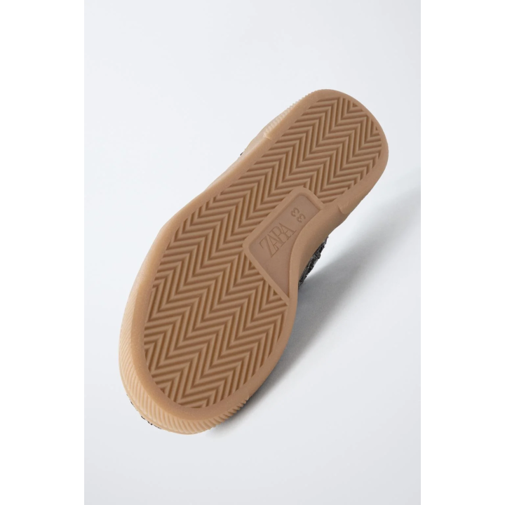 КРОССОВКИ С ПАЙЕТКАМИ