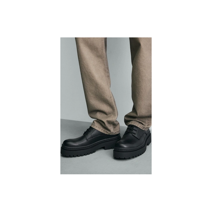 ТУФЛИ НА ОБЪЕМНОЙ ПОДОШВЕ