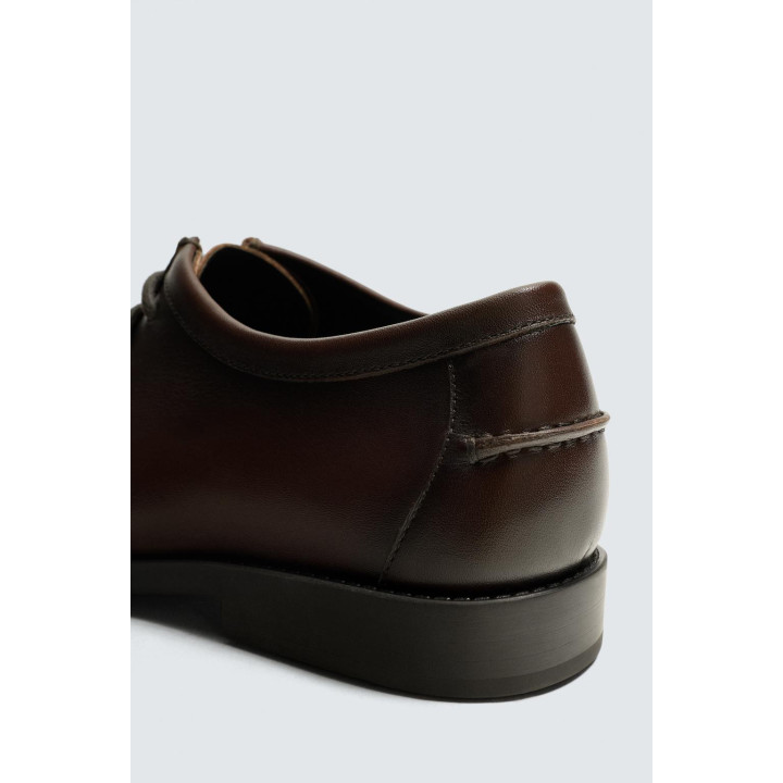 КОЖАНЫЕ ТУФЛИ СО ШНУРОВКОЙ