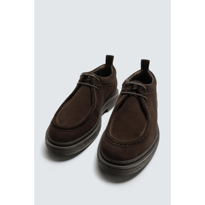 КОЖАНЫЕ ТУФЛИ С ОТДЕЛКОЙ