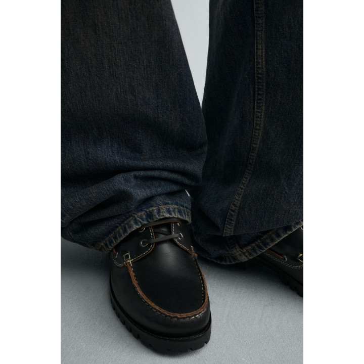 КОЖАНЫЕ ТОПСАЙДЕРЫ