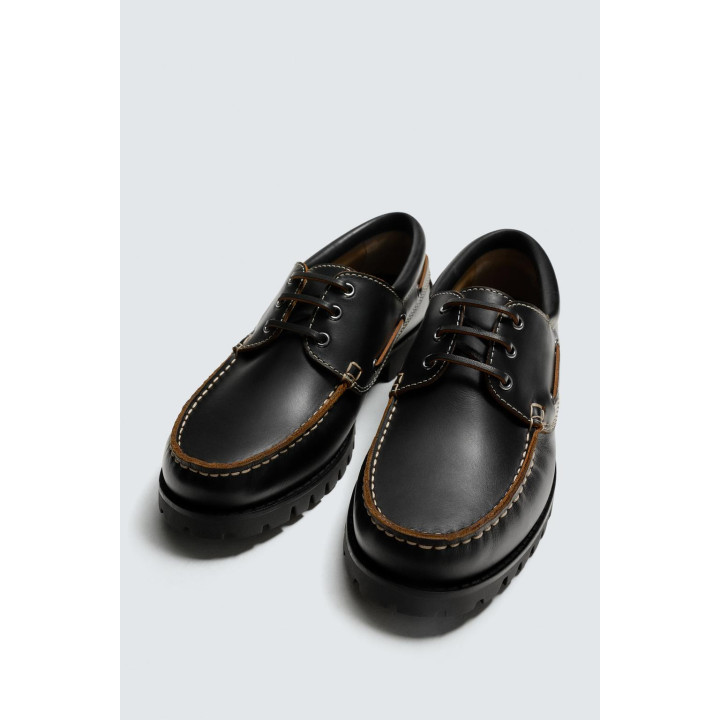 КОЖАНЫЕ ТОПСАЙДЕРЫ