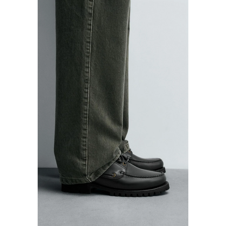 Кожаные палубные туфли