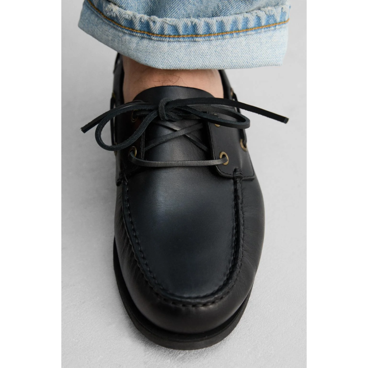 Туфли на палубной подошве из ограниченной коллекции из кожи