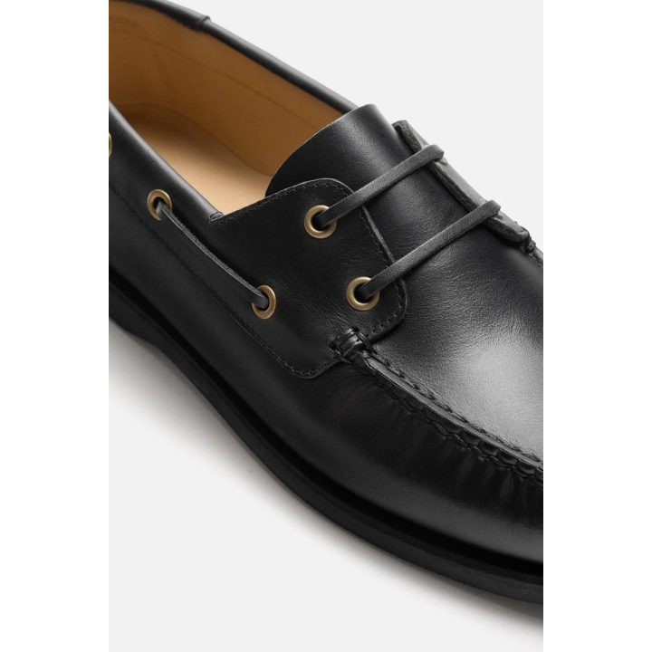 Туфли на палубной подошве из ограниченной коллекции из кожи