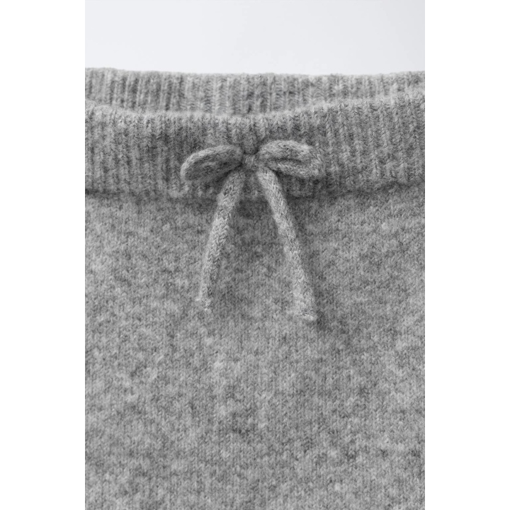 ТРИКОТАЖНАЯ ЮБКА С ОТДЕЛКОЙ КРЮЧКОМ