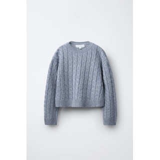 СВИТЕР С УЗОРОМ «КОСЫ»