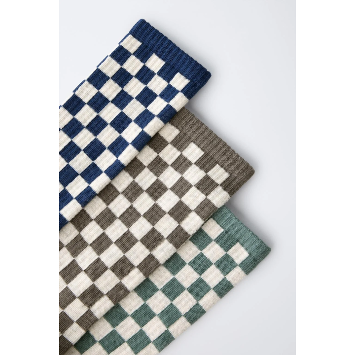 НАБОР ИЗ ТРЕХ ПАР ВЫСОКИХ НОСКОВ В ШАХМАТНУЮ КЛЕТКУ