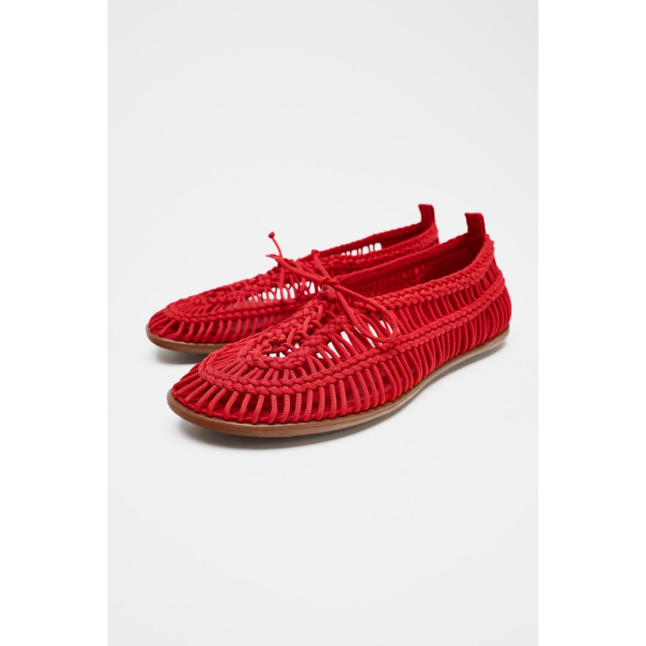 ПЛЕТЕНЫЕ ТУФЛИ НА ШНУРОВКЕ