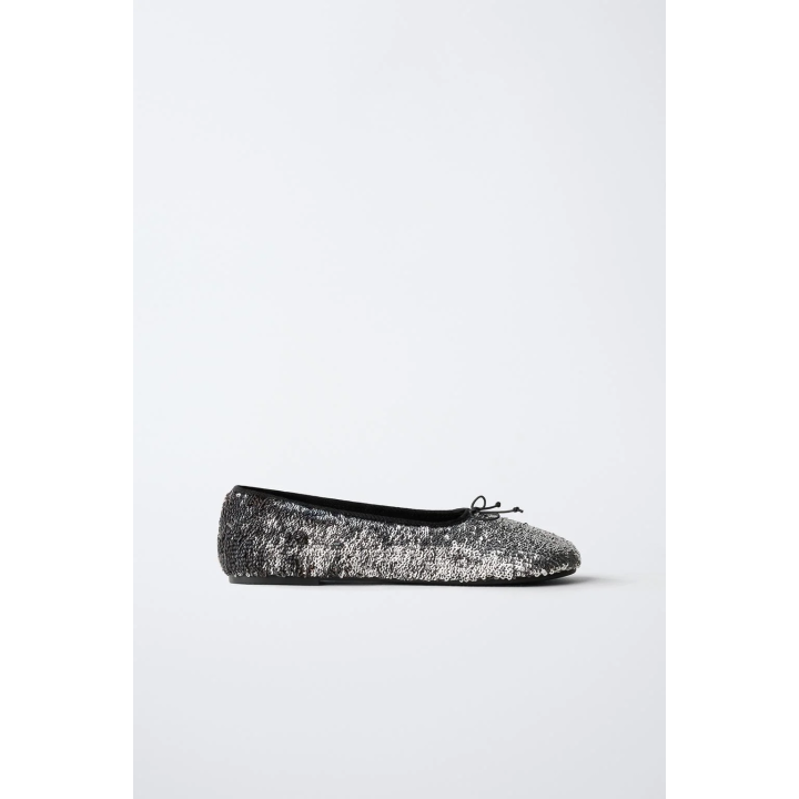 Туфли балетки с пайетками