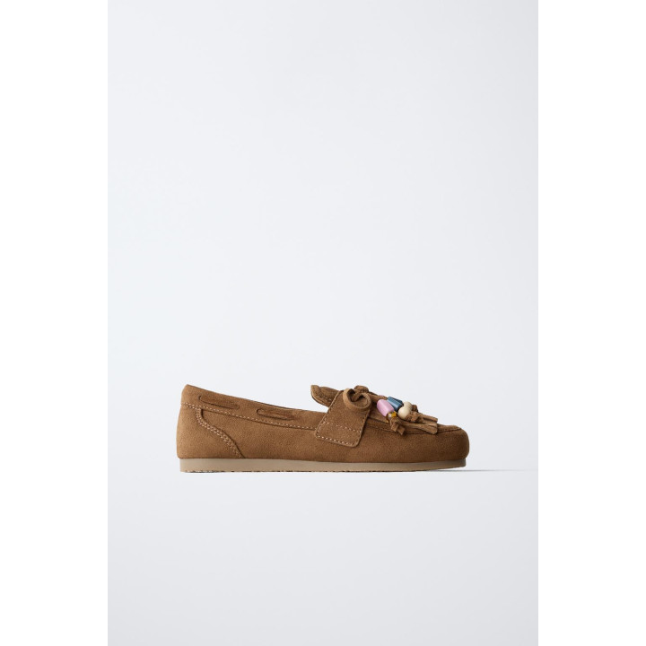 ЛОФЕРЫ С ДЕКОРАТИВНЫМИ БУСИНАМИ