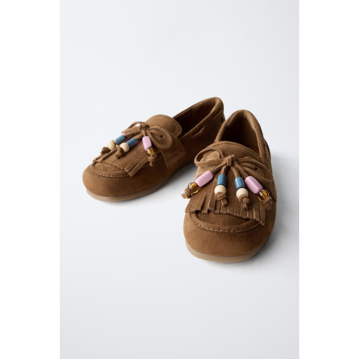 ЛОФЕРЫ С ДЕКОРАТИВНЫМИ БУСИНАМИ