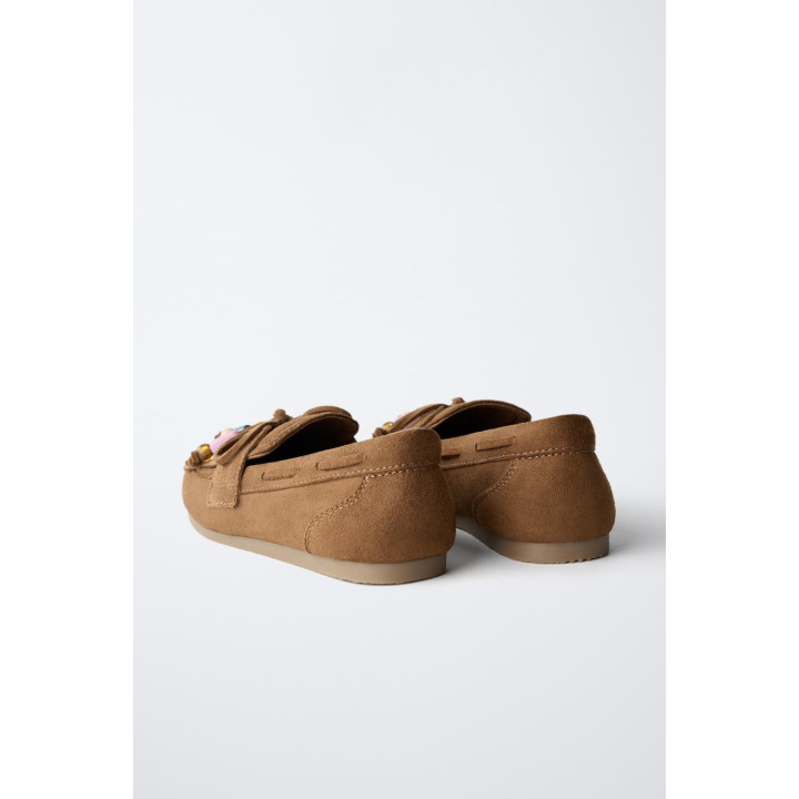 ЛОФЕРЫ С ДЕКОРАТИВНЫМИ БУСИНАМИ