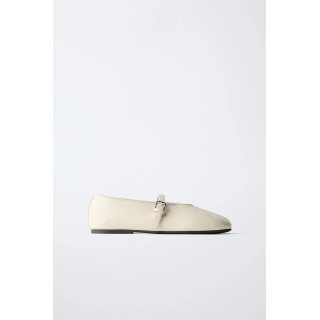 ЛАКИРОВАННЫЕ БАЛЕТКИ