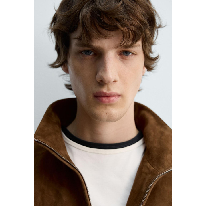 КОЖАНАЯ КУРТКА В КОМБИНАЦИИ — ЛИМИТИРОВАННАЯ СЕРИЯ