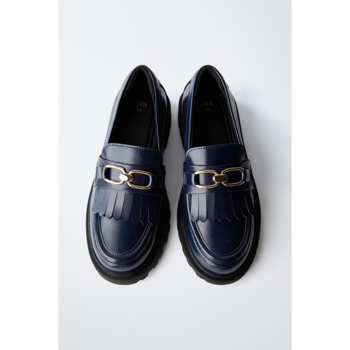 ЛОФЕРЫ С БАХРОМОЙ