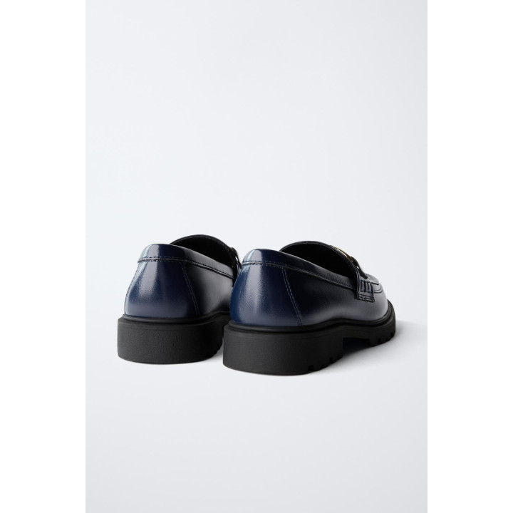 ЛОФЕРЫ С БАХРОМОЙ