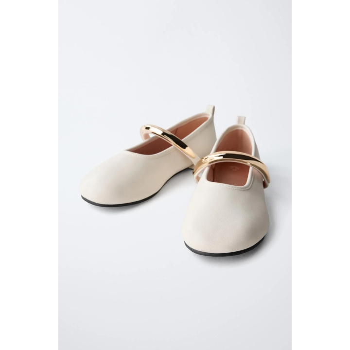 БАЛЕТКИ С МЕТАЛЛИЧЕСКИМ РЕМЕШКОМ