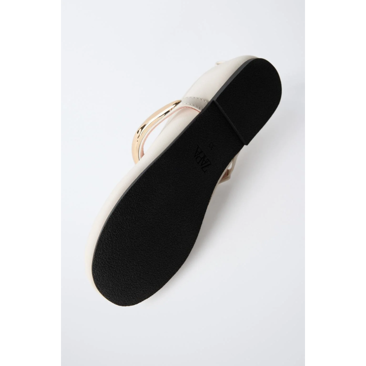 БАЛЕТКИ С МЕТАЛЛИЧЕСКИМ РЕМЕШКОМ