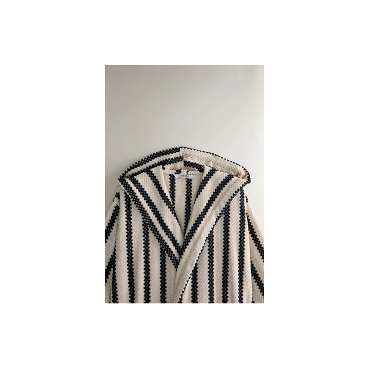GEOMETRIC JACQUARD BATHROBE