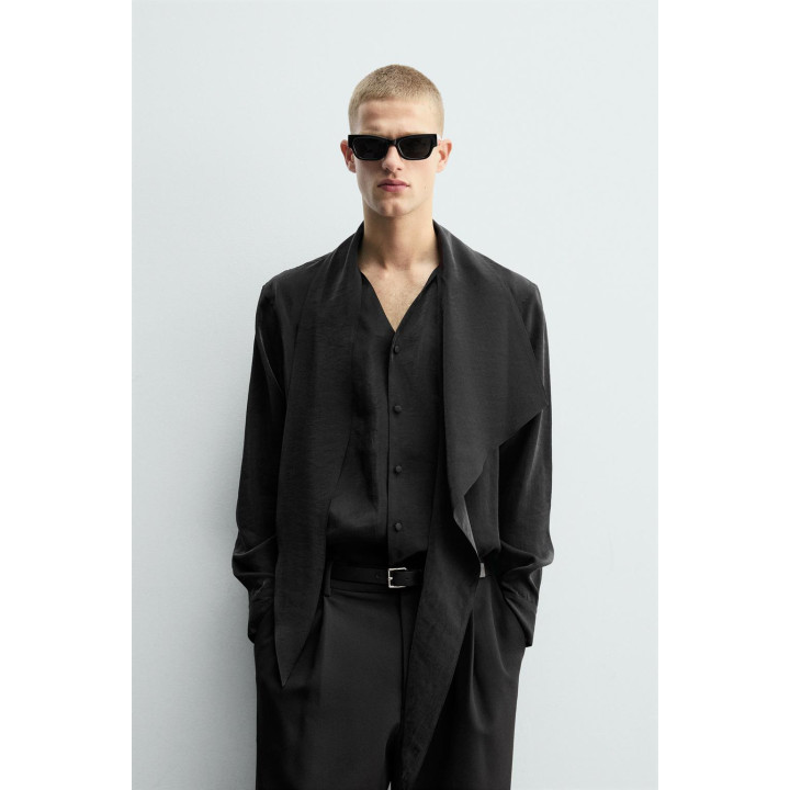 РУБАШКА СТРУЯЩЕГОСЯ ПОКРОЯ С БАНДАНОЙ