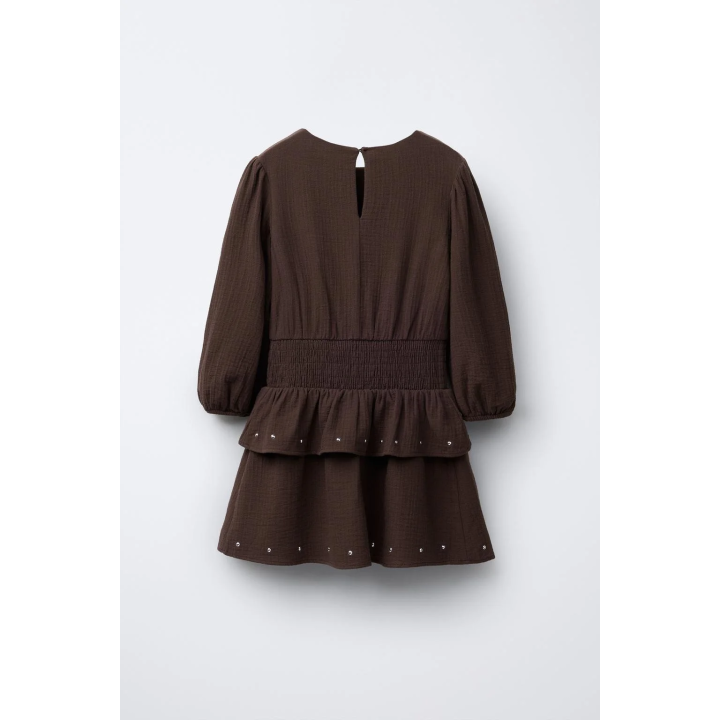 ПЛАТЬЕ С ВОЛАНАМИ И ЗАКЛЕПКАМИ