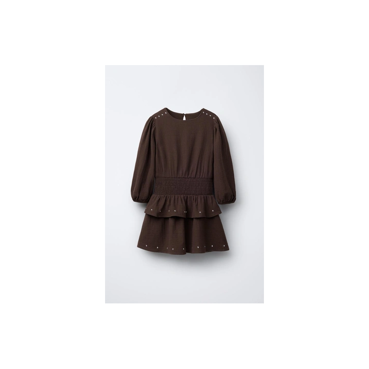 ПЛАТЬЕ С ВОЛАНАМИ И ЗАКЛЕПКАМИ