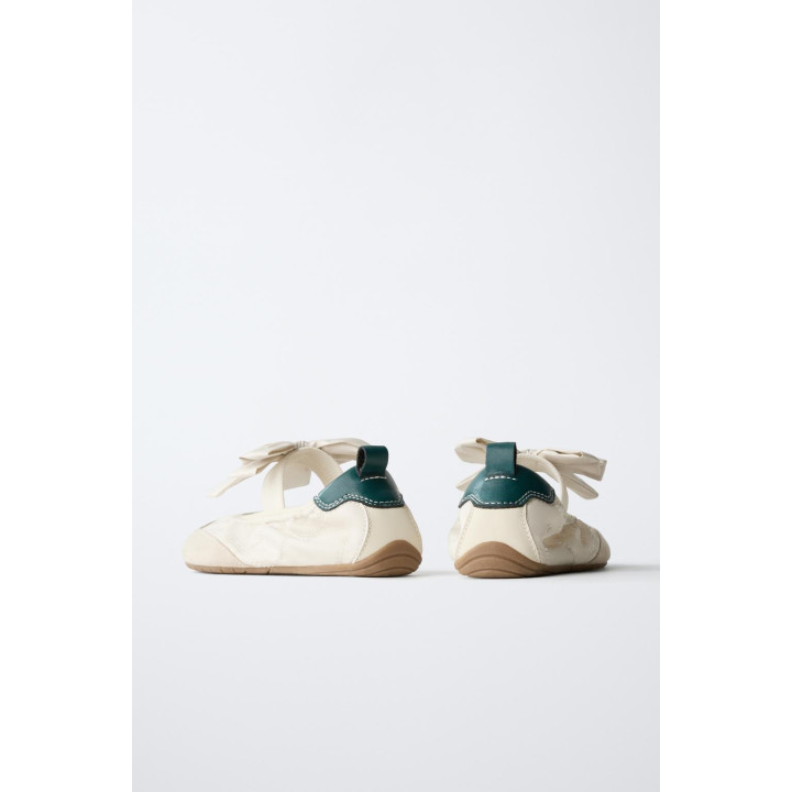 СПОРТИВНЫЕ БАЛЕТКИ С БАНТОМ