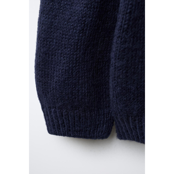 Джемпер с вязаным узором из дерева jacquard