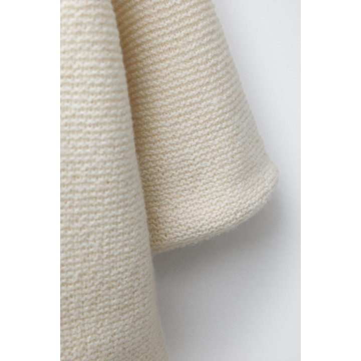 ПАЛЬТО С КАПЮШОНОМ И ЗАСТЕЖКАМИ-ТОГГЛ