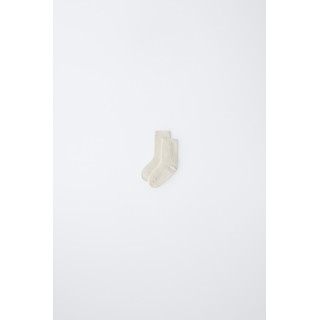 ТРИКОТАЖНЫЕ НОСКИ ИЗ ХЛОПКА И ШЕЛКА